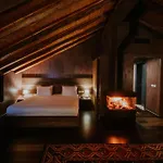 Dim\'S Hotel & Restaurant