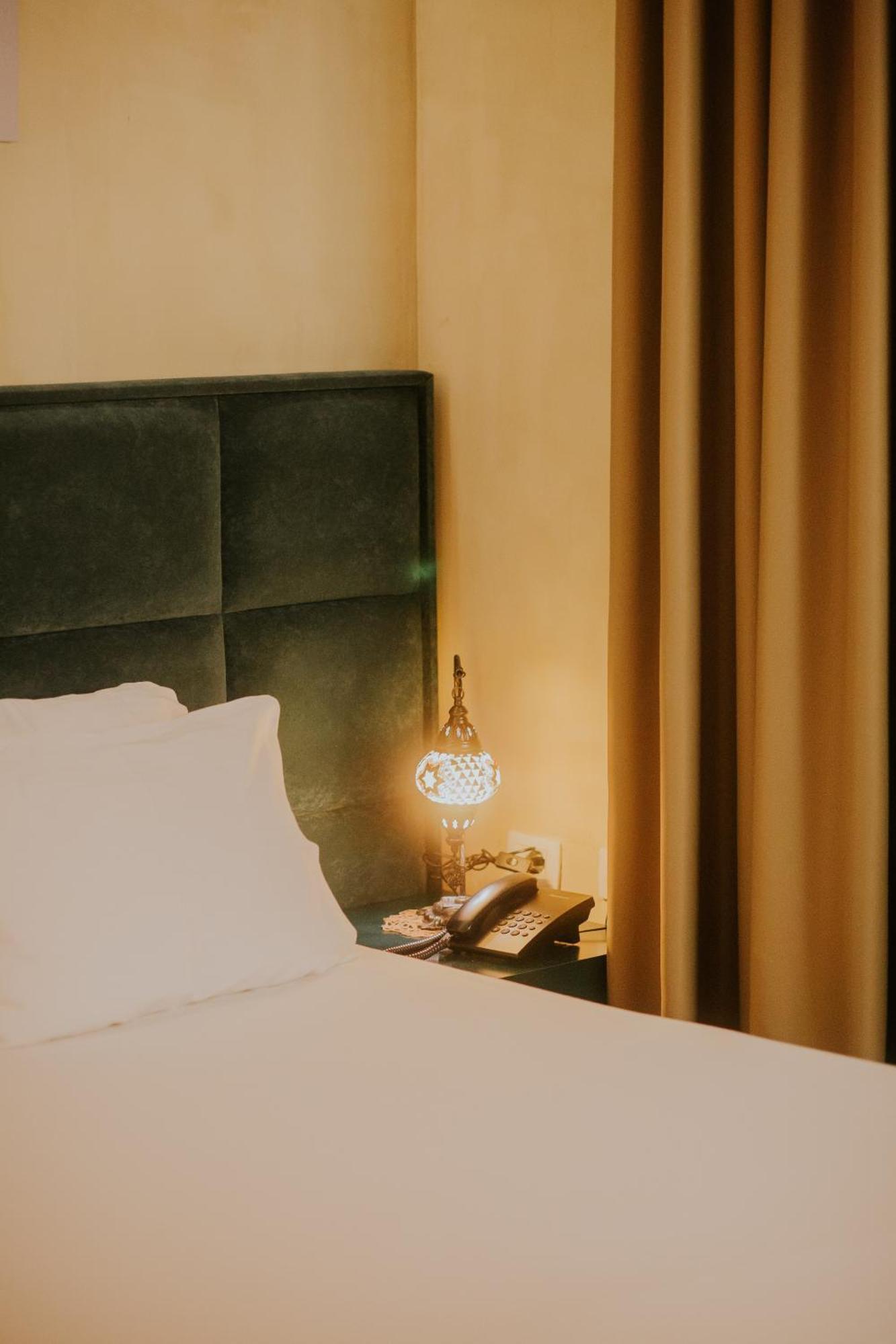 Hotel Dim's & Restaurant 4*